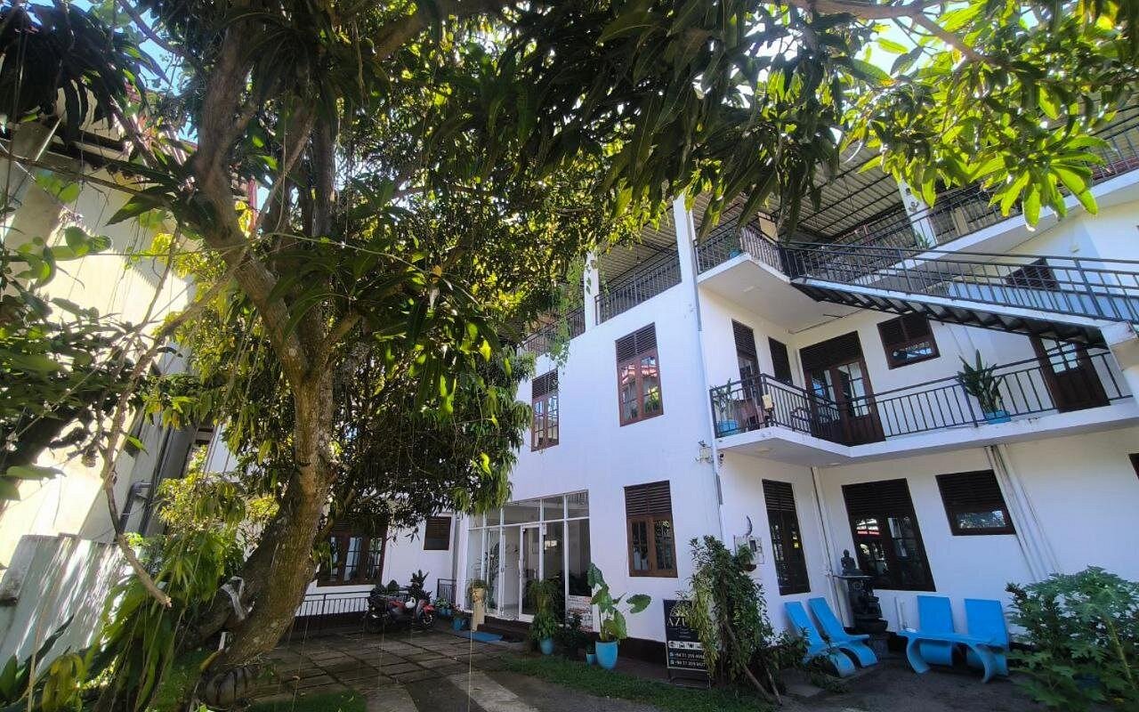 Azure cozy hotel in Mirissa, Sri Lanka
